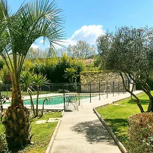 מלון Ibis Aix En Provence, אקס-אן-פרובאנס